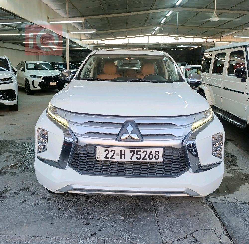 Mitsubishi Montero